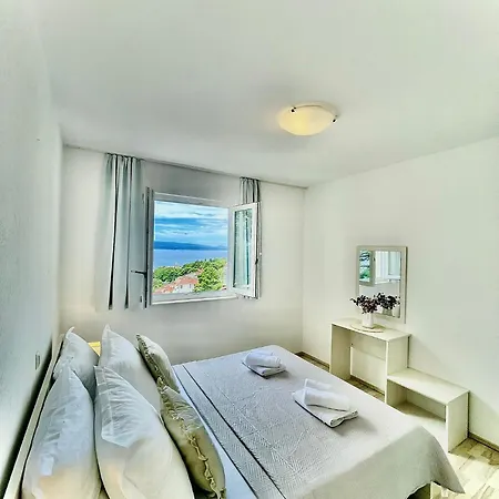 Apartament Katara